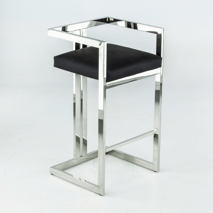 MR001 CHAIR