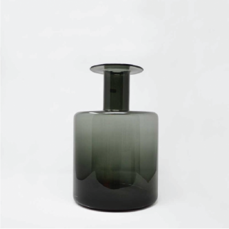 ABSOLUTE VASE